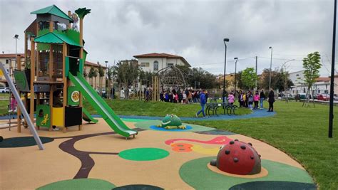 Parco giochi inclusivo