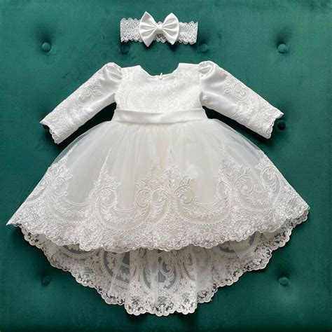 Tipi di vestiti battesimo bambina