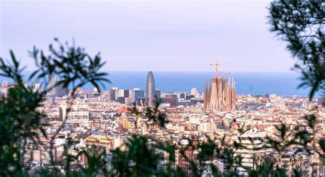 Veduta panoramica di Barcellona, sede della clinica di fertilità di fama internazionale
