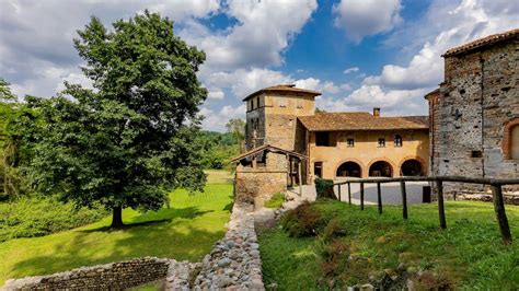 paesaggio appenninico e borghi storici teatro di memorie dolorose