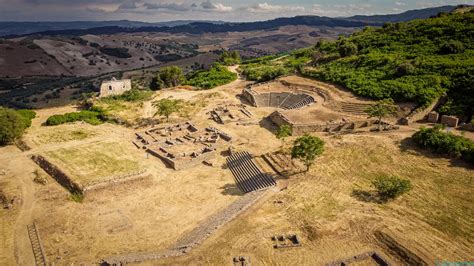 Sito archeologico di Morgantina e area sacra legata al culto di Demetra