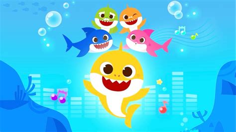 Il simpatico personaggio di Baby Shark che nuota nell'oceano