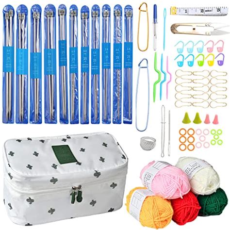 kit completo con ferri, lana e accessori per lavorare a maglia