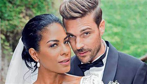 Georgette Polizzi e Davide Tresse con la neonata Sole