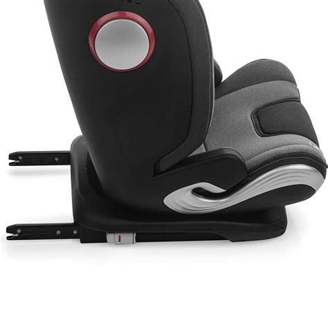 Dettaglio dei connettori ISOFIX e del sistema di regolazione dello schienale