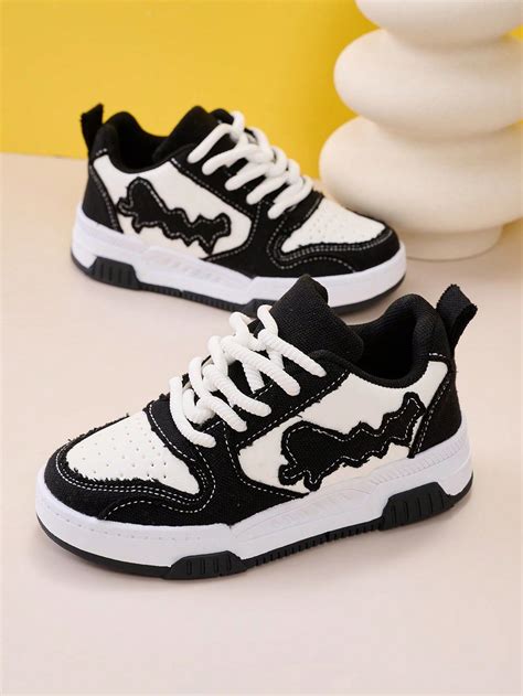 Scarpe adatte alle diverse età dei bambini