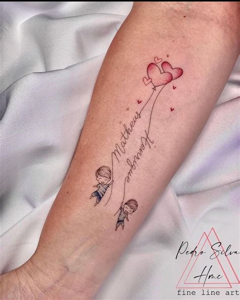 infografica sui diversi stili di tatuaggi dedicati ai figli