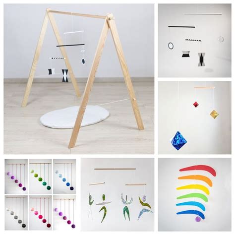 Esempi di giostrine Montessori per neonati
