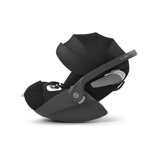 Cybex Cloud T i-Size in posizione reclinata