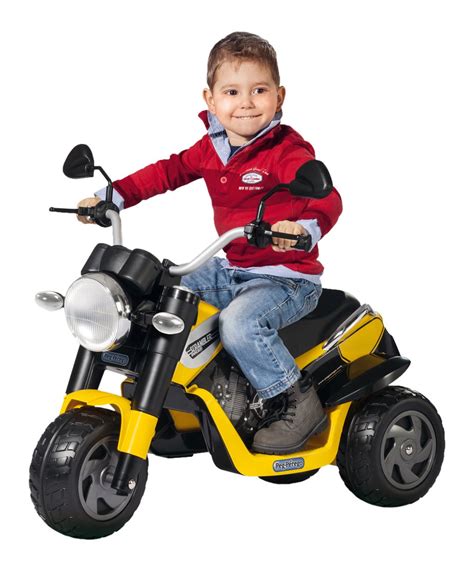 Cruscotto interattivo di un veicolo Peg Perego