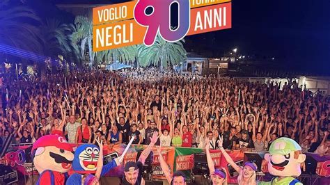 Esibizione live degli Oasis negli anni Novanta