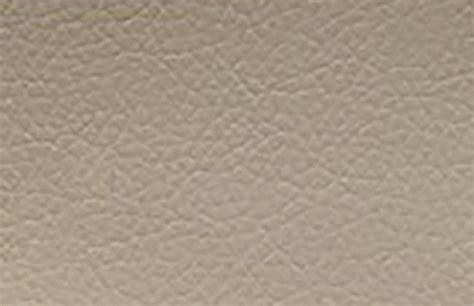 dettaglio estetico delle finiture in ecopelle del sistema pali diamante