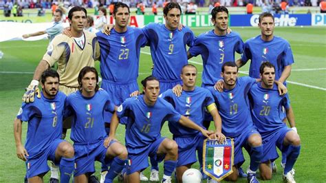 Squadra italiana festeggia Mondiali 2006