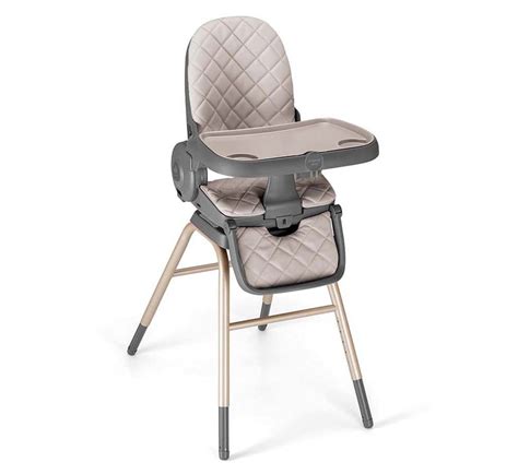 Dettagli di un seggiolone e infant-seat sicuri