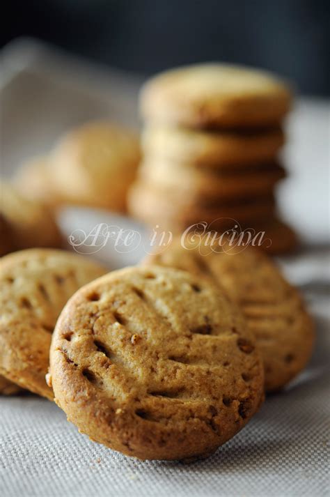 Biscotti fatti in casa ingredienti sani