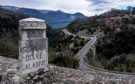 Mappa storica delle Calabrie nel primo Ottocento con indicazione dei siti strategici
