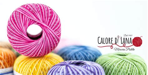 Filati di diversi tipi e colori