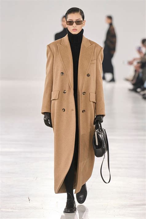 Cappotto elegante per l'inverno