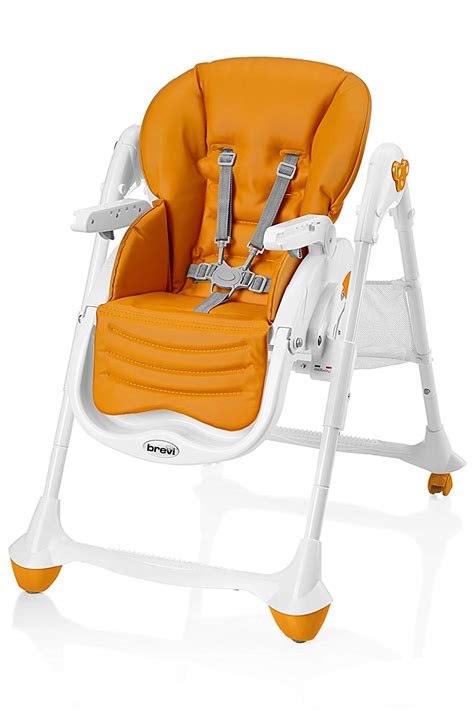 Il Brevi B.Fun configurato come seggiolone con vassoio regolabile