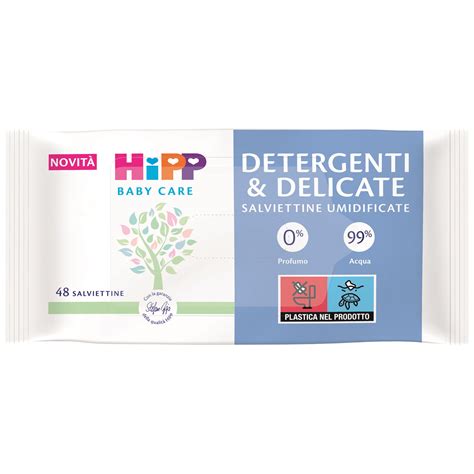 Primo piano di salviettine detergenti per neonati