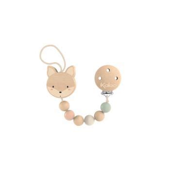 pulizia delicata di una catenella portaciuccio in legno con panno umido