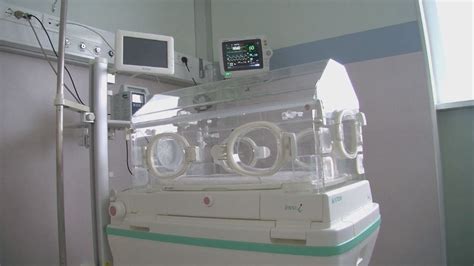 reparto neonatologia incubatrici e culle