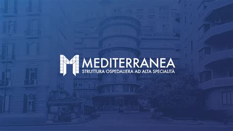 equipe medica e ostetrica clinica mediterranea