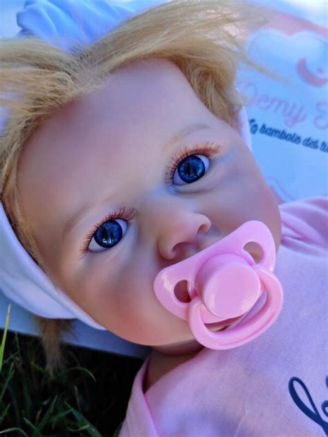 Bambola Reborn Giulia con ciuccio