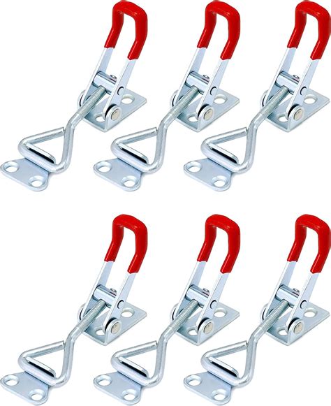 dettaglio del sistema di chiusura rapida di un passeggino moderno