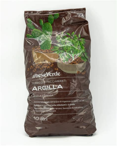 Sacchetto di argilla espansa e attrezzi da giardinaggio