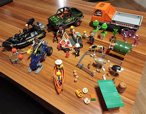Vari personaggi Playmobil da diverse tematiche
