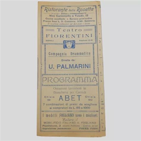 Rappresentazione storica del Teatro dei Fiorentini a Napoli