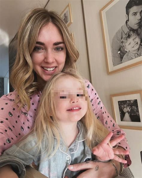 Chiara Ferragni e Vittoria appena nata in ospedale
