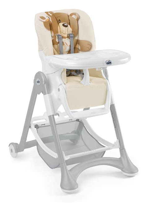 Bambino sdraiato nel seggiolone Cam Istante