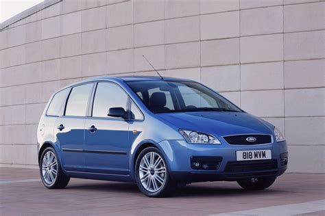 Ford C-Max seconda generazione su strada