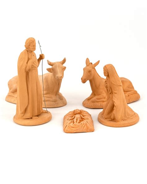 Presepe artistico con statuine di terracotta