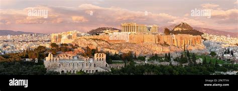 Panorama di Atene con l'Acropoli