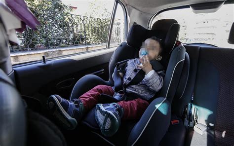 Incidente seggiolino auto