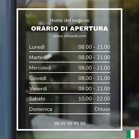 Cartello informativo con orari di apertura e contatti utili per informazioni