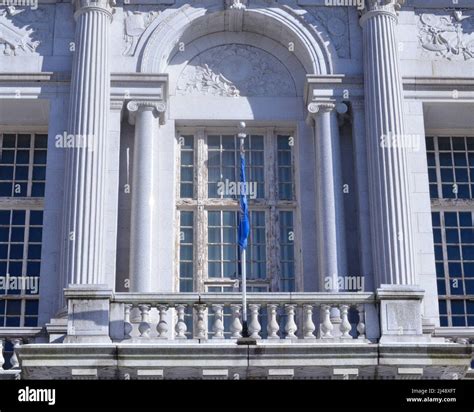 Edificio storico con dettagli architettonici