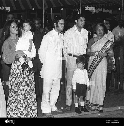 Coppia giovane Sonia e Rajiv Gandhi