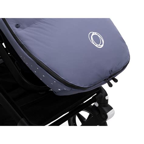 Dettaglio tecnico del tessuto traspirante mesh high performance del Bugaboo Bee 6