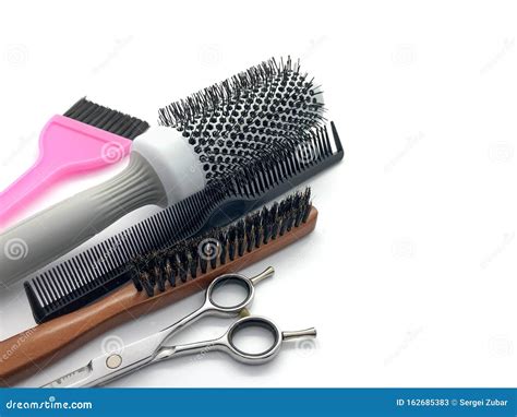strumenti per tagliare i capelli