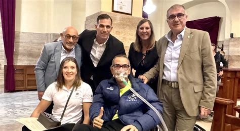 Il fondatore Giuliano Brevi e i suoi fratelli nel loro primo stabilimento