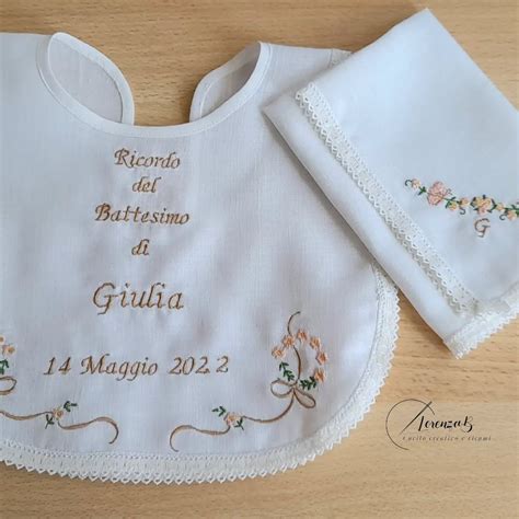 Veste battesimale bianca ricamata