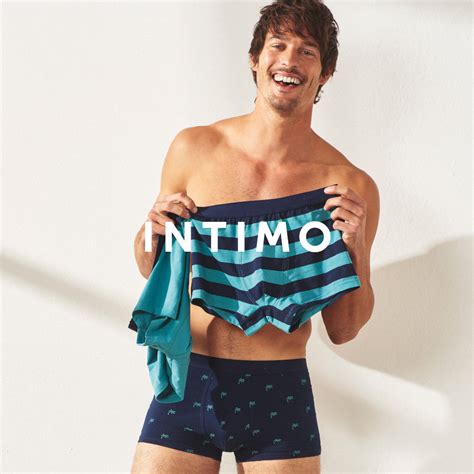 Collezione intimo e sportivo