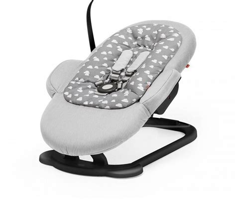 Tessuto morbido e design ergonomico per il comfort del neonato