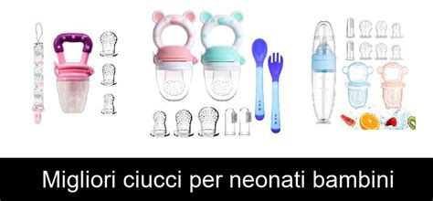 foto di un set di prodotti per neonati che include ciucci e biberon in caucciù disposti con cura su una superficie naturale