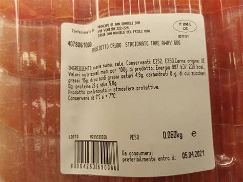 Etichetta di un prosciutto cotto con marchio 