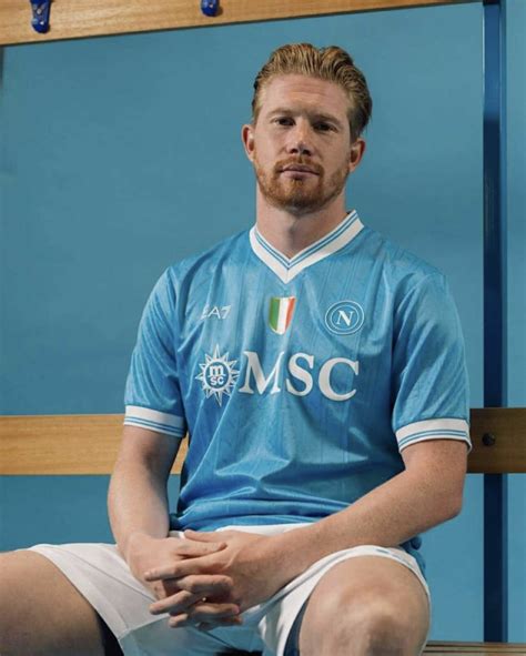 Mauro Menichetti con la maglia del Napoli